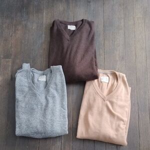 Lot of 3 ST JOHN Mens V Neck Sweaters Chocolate,Gray,Camel Sz XL